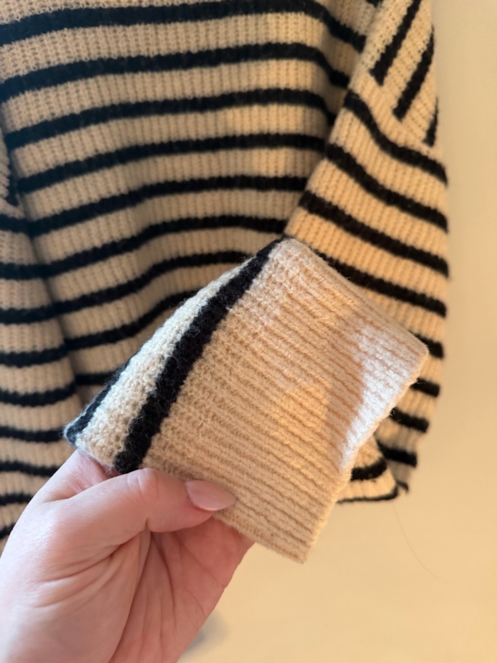 Sabo Skirt Cream & Black Striped Cropped Sweater Size 16 - Picture 6 of 8